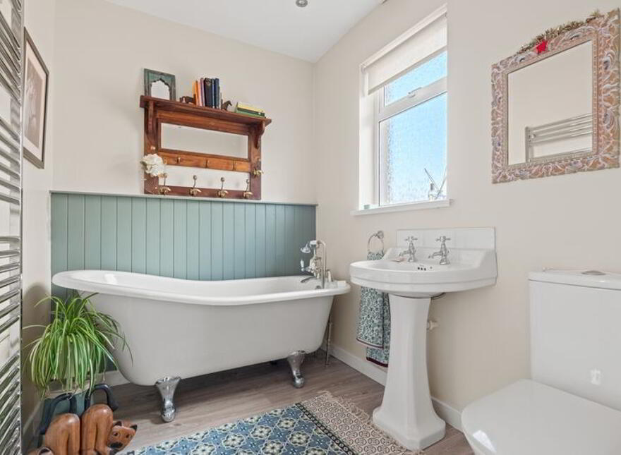 13 Knockbreda Drive, Belfast, BT6 0HJ