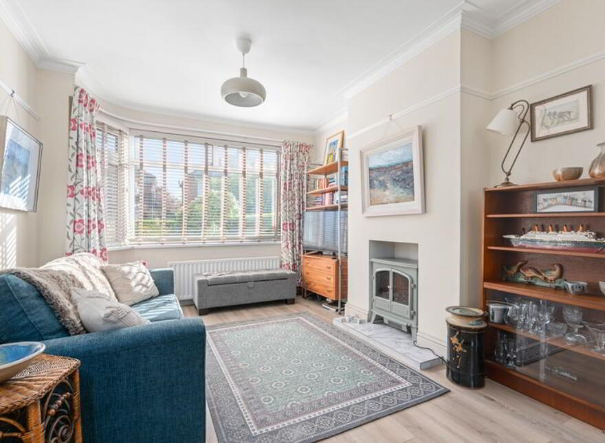 13 Knockbreda Drive, Belfast, BT6 0HJ