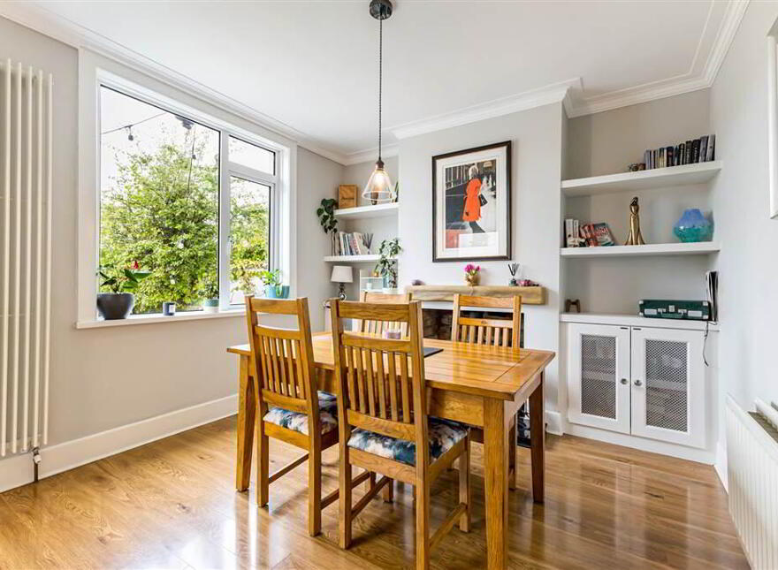 24 Knockbreda Park, Rosetta, Belfast, BT6 0HB