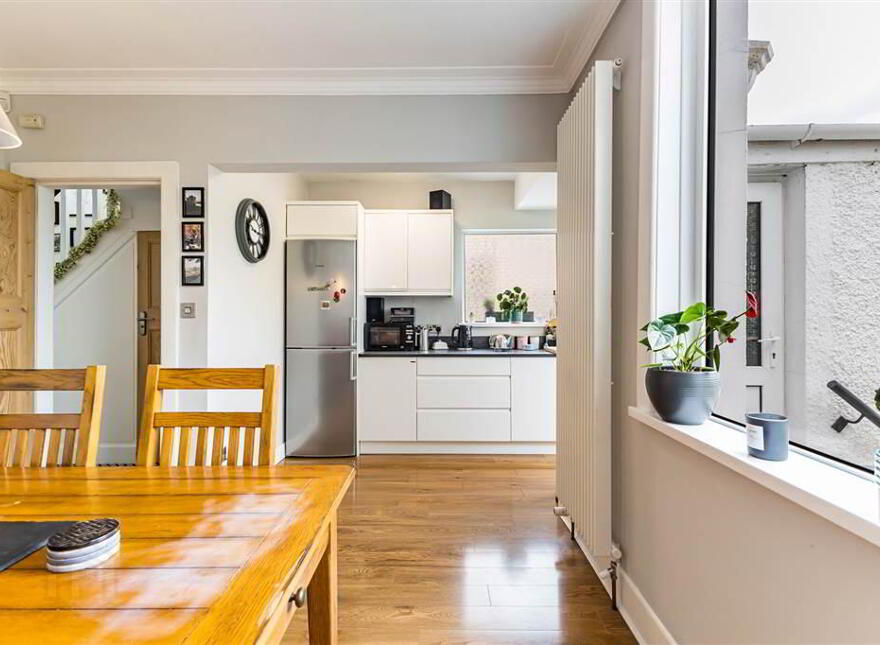 24 Knockbreda Park, Rosetta, Belfast, BT6 0HB