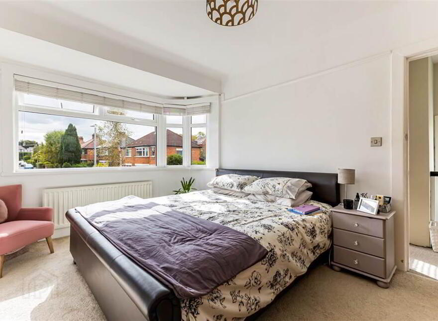 24 Knockbreda Park, Rosetta, Belfast, BT6 0HB