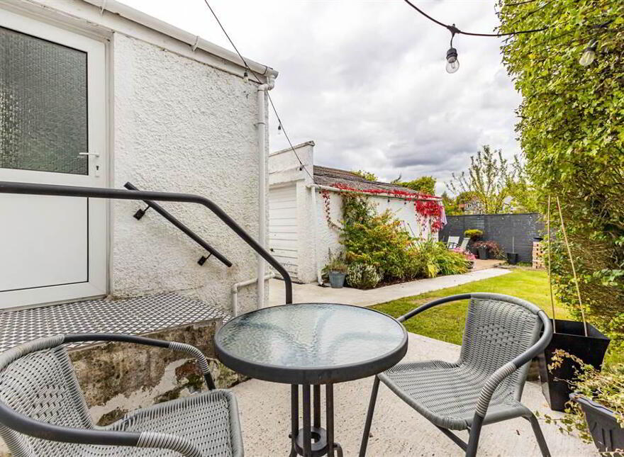 24 Knockbreda Park, Rosetta, Belfast, BT6 0HB