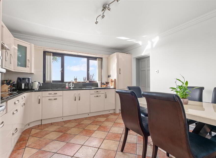 22 Loughview Road, Crumlin, BT29 4RE