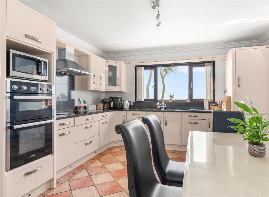 22 Loughview Road, Crumlin, BT29 4RE