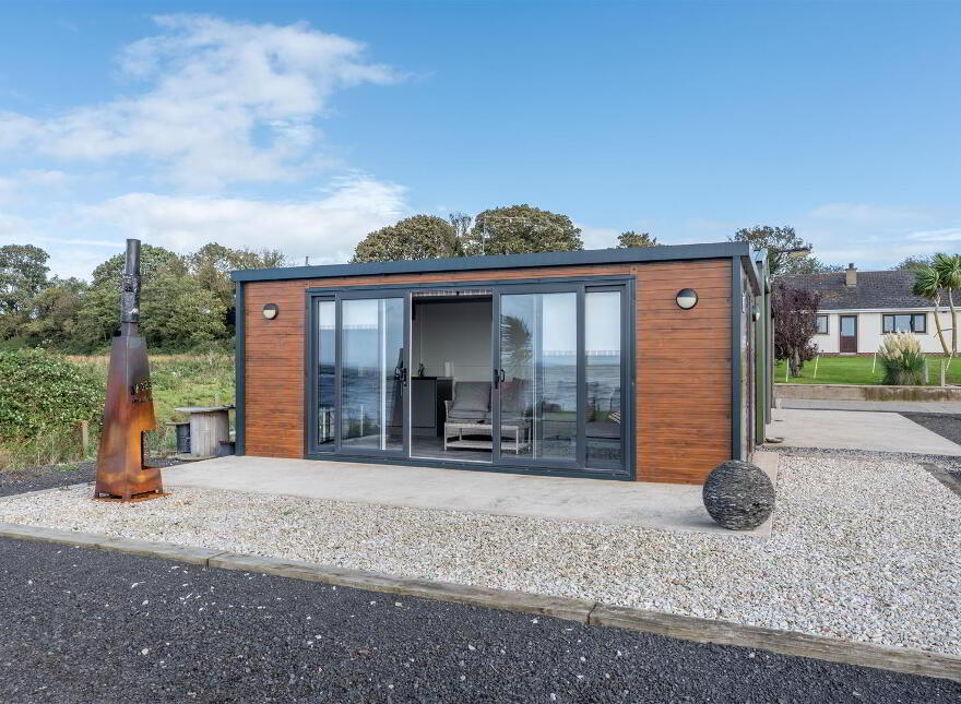 22 Loughview Road, Crumlin, BT29 4RE