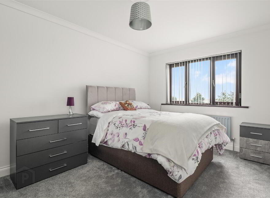 22 Loughview Road, Crumlin, BT29 4RE