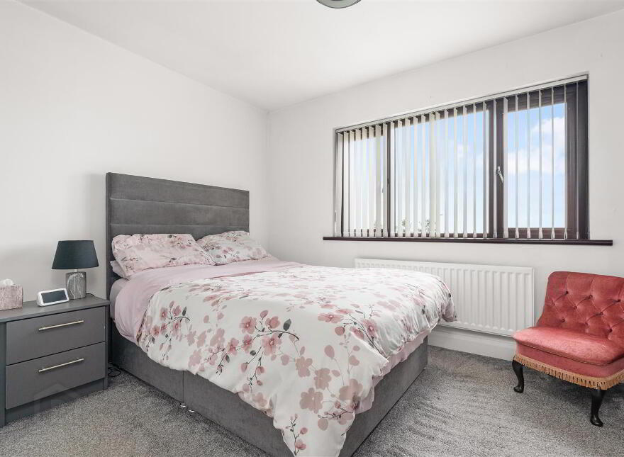 22 Loughview Road, Crumlin, BT29 4RE
