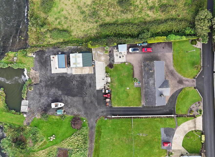 22 Loughview Road, Crumlin, BT29 4RE
