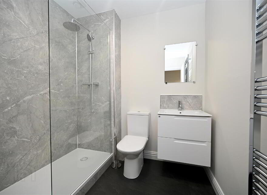 Apt 7, 39 Dundela Crescent, Belfast, BT4 3BN