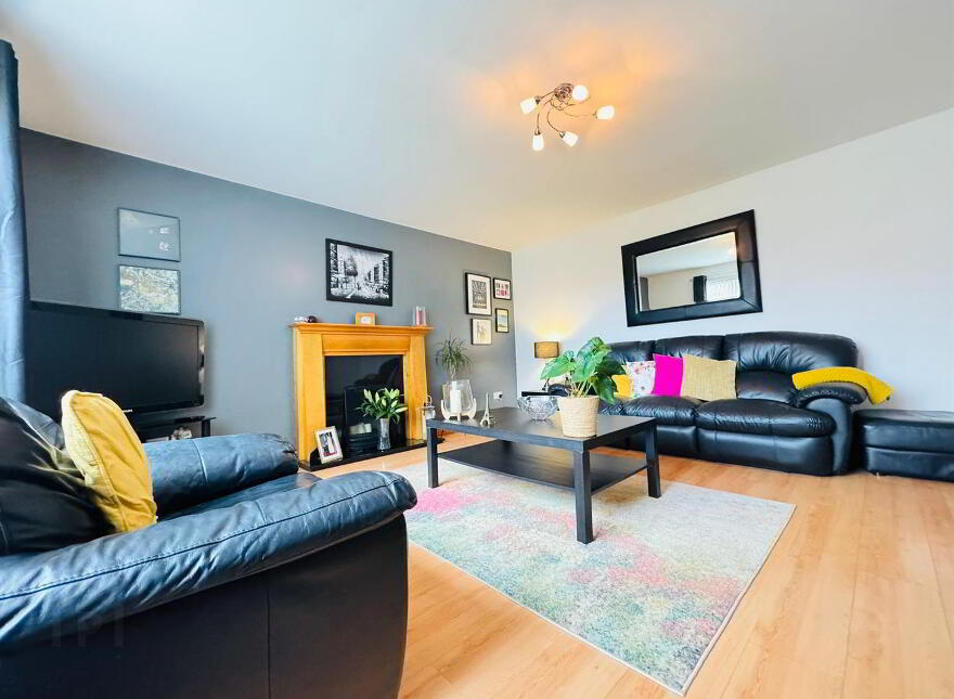 33 Brackenridge, Carrickfergus, BT38 8FW