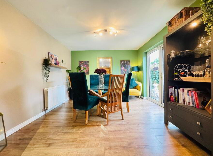 33 Brackenridge, Carrickfergus, BT38 8FW