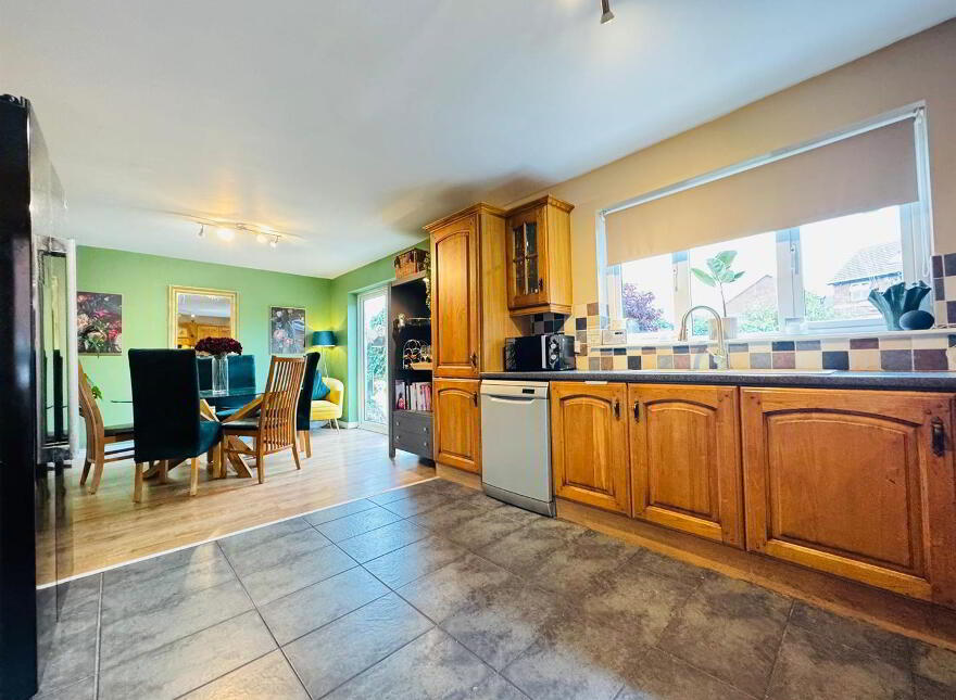 33 Brackenridge, Carrickfergus, BT38 8FW