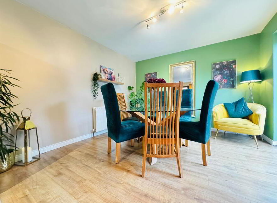 33 Brackenridge, Carrickfergus, BT38 8FW