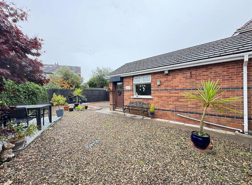 33 Brackenridge, Carrickfergus, BT38 8FW