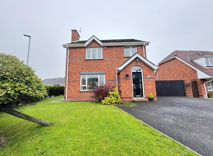 33 Brackenridge, Carrickfergus, BT38 8FW