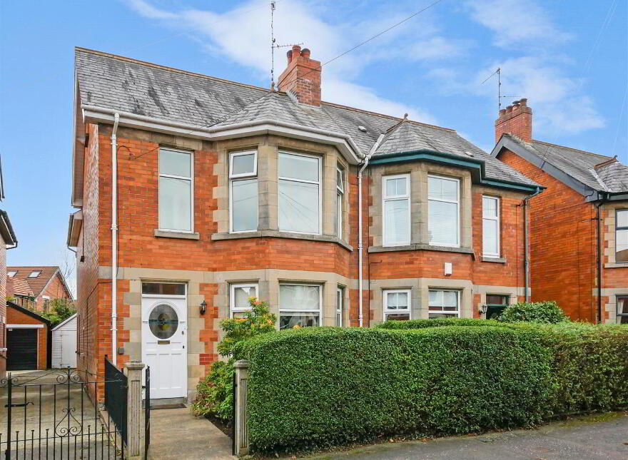 24 St. Johns Avenue, Upper Ormeau, Belfast, BT7 3JE photo