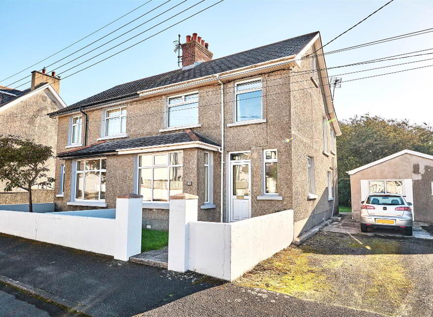 10 Royal Avenue, Portstewart, BT55 7LE photo