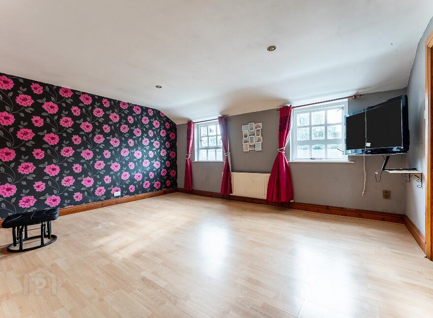 8a Logwood Road, Ballyclare, BT39 9LR