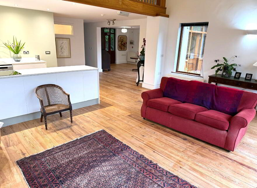 77a Galgorm Road, Ballymena, BT42 1AA