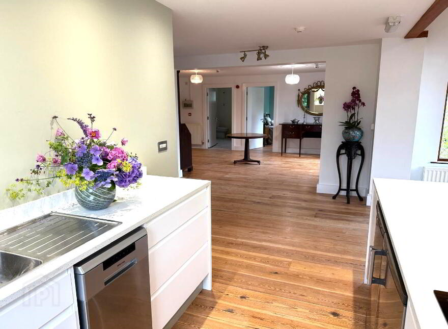 77a Galgorm Road, Ballymena, BT42 1AA
