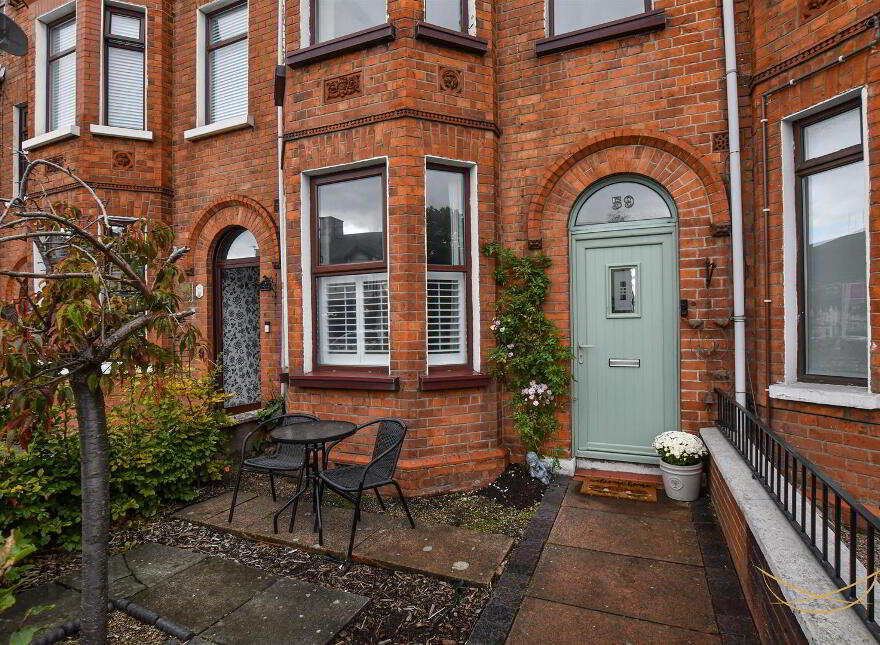 59 Ballygomartin Road, Belfast, BT13 3LB