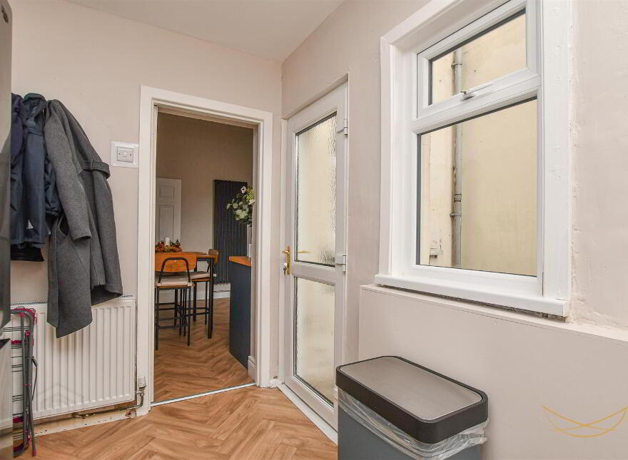 59 Ballygomartin Road, Belfast, BT13 3LB