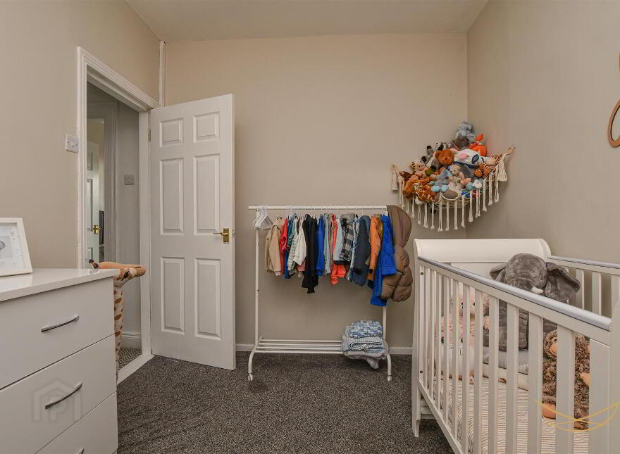 59 Ballygomartin Road, Belfast, BT13 3LB