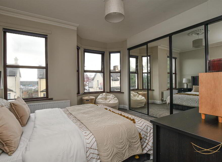 59 Ballygomartin Road, Belfast, BT13 3LB