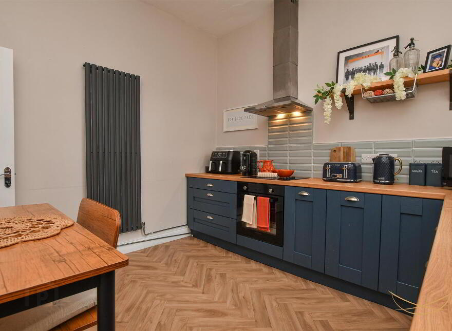 59 Ballygomartin Road, Belfast, BT13 3LB