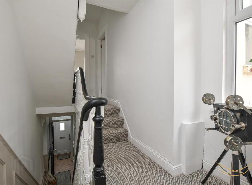 59 Ballygomartin Road, Belfast, BT13 3LB