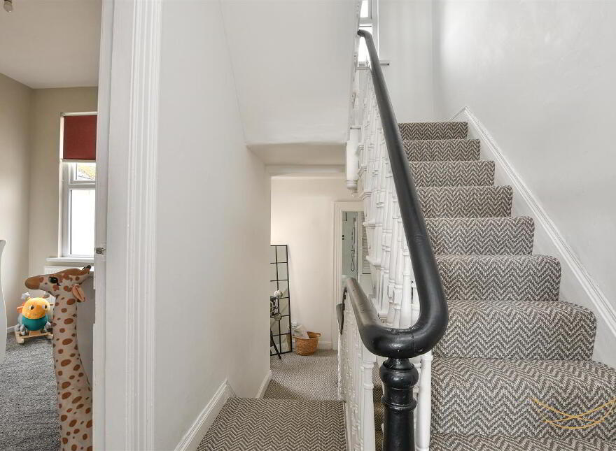 59 Ballygomartin Road, Belfast, BT13 3LB