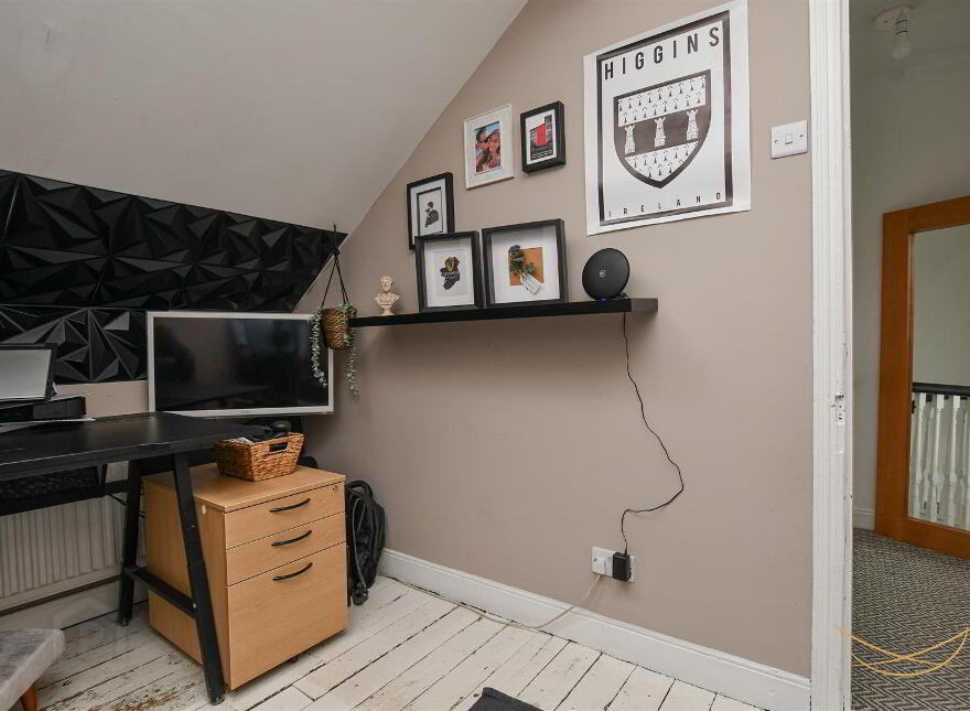 59 Ballygomartin Road, Belfast, BT13 3LB
