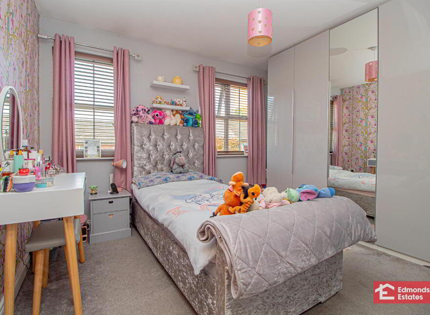 32 Bush Manor, Antrim, BT41 2UA
