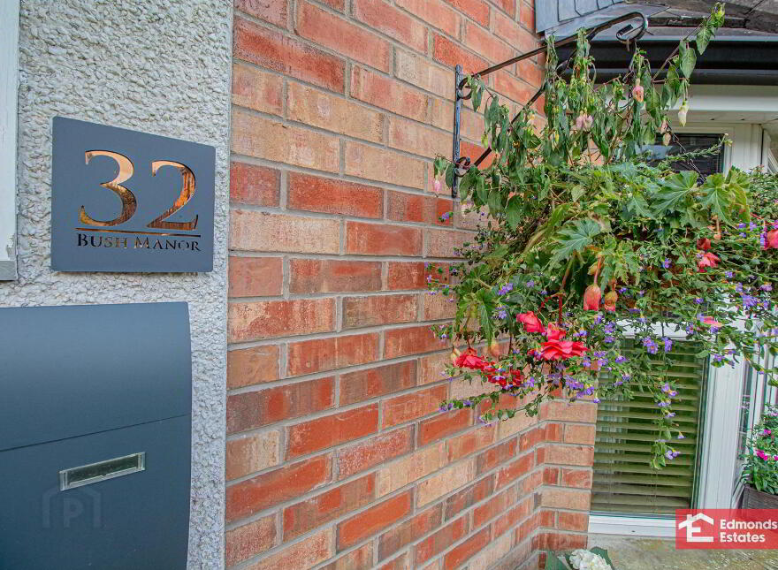 32 Bush Manor, Antrim, BT41 2UA
