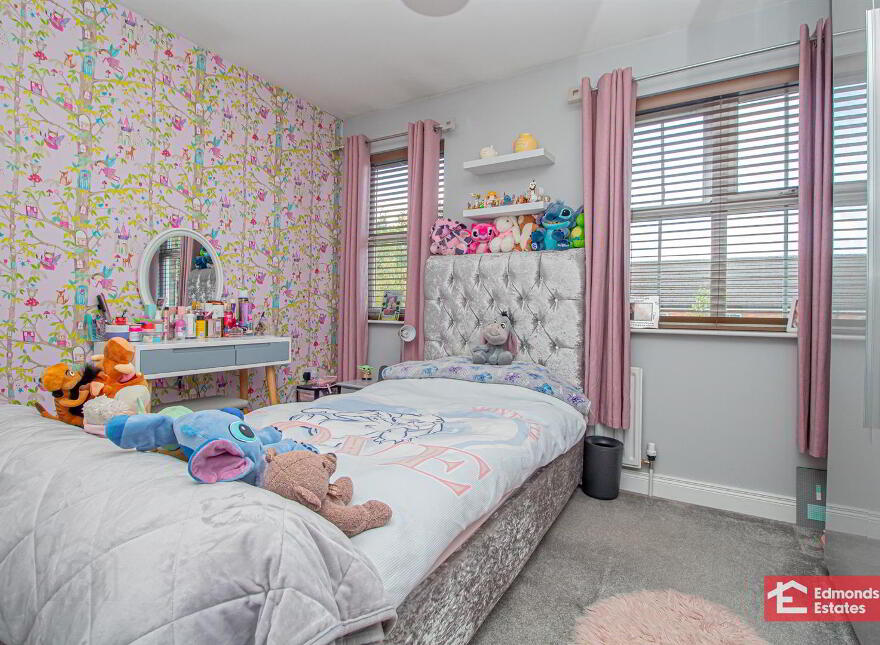 32 Bush Manor, Antrim, BT41 2UA