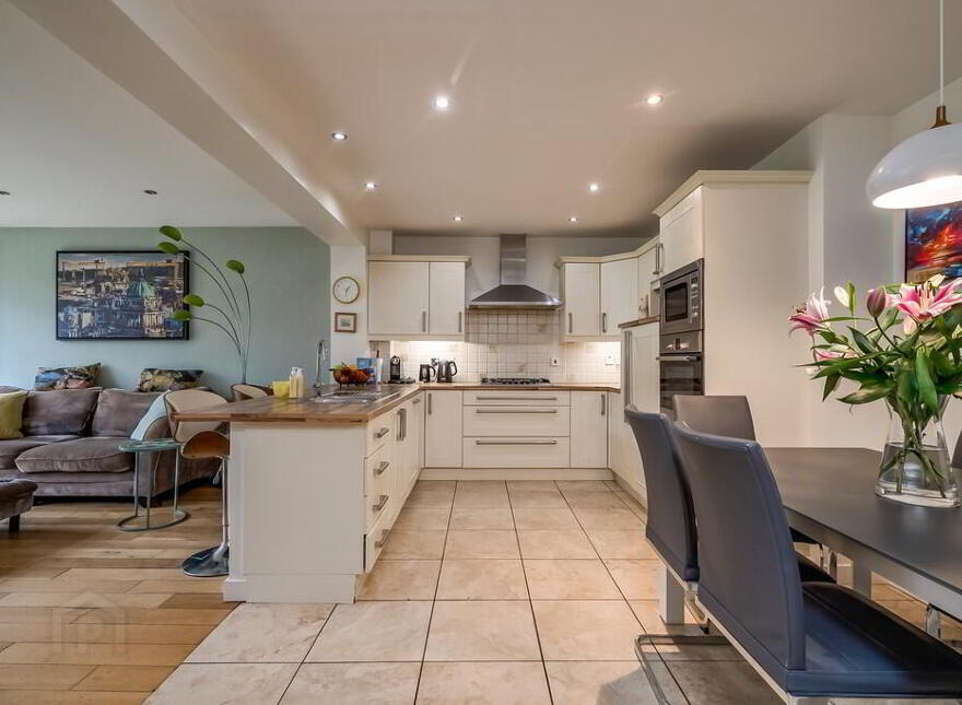 18 Porter Park, Belfast, BT10 0BU