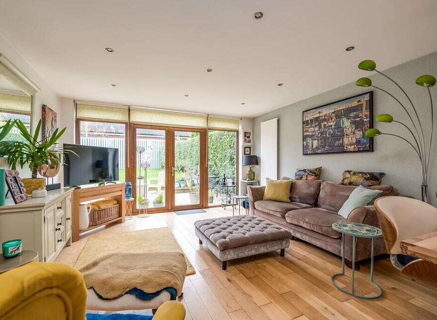 18 Porter Park, Belfast, BT10 0BU