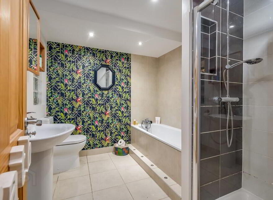 18 Porter Park, Belfast, BT10 0BU