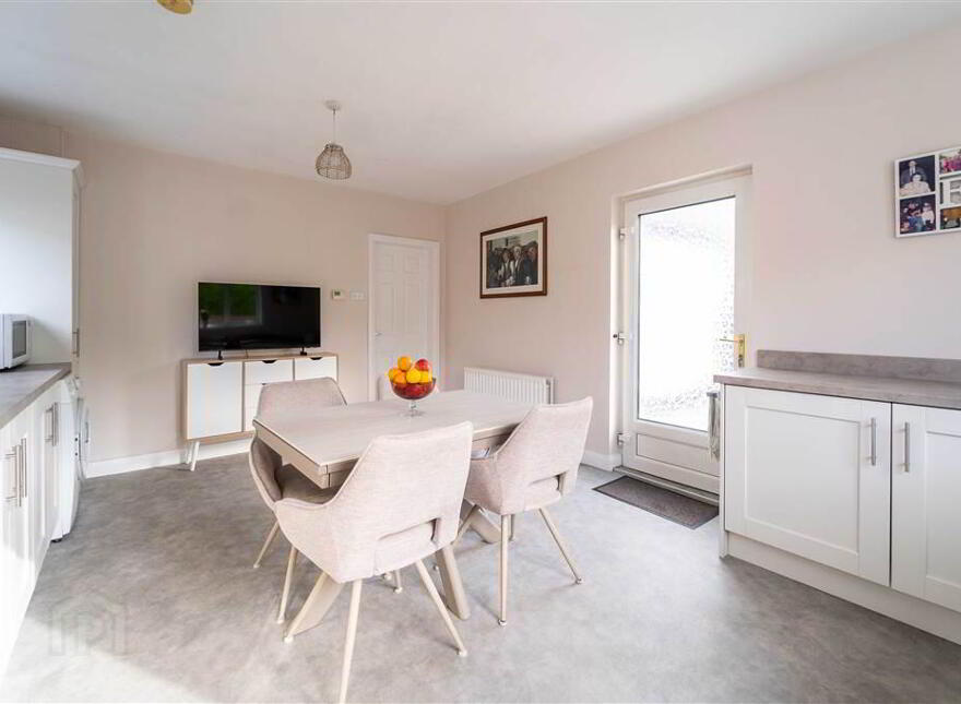 33 Rugby Avenue, Bangor, BT20 3PZ