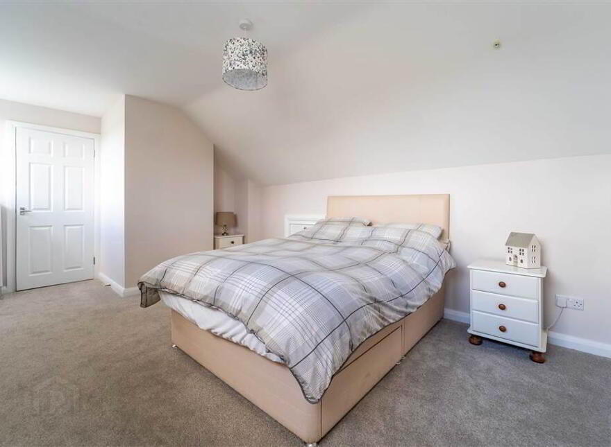 33 Rugby Avenue, Bangor, BT20 3PZ