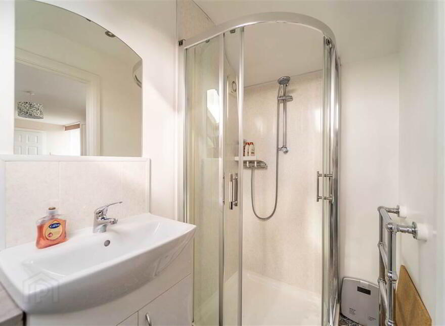 33 Rugby Avenue, Bangor, BT20 3PZ