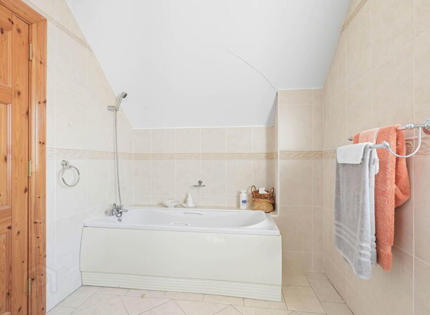 Bushfield, Oranmore, Galway, H91RP7T