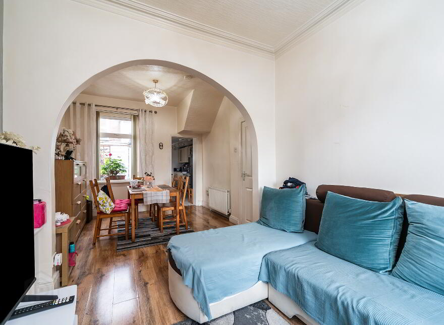 39 Woodcot Avenue, Belfast, BT5 5JB