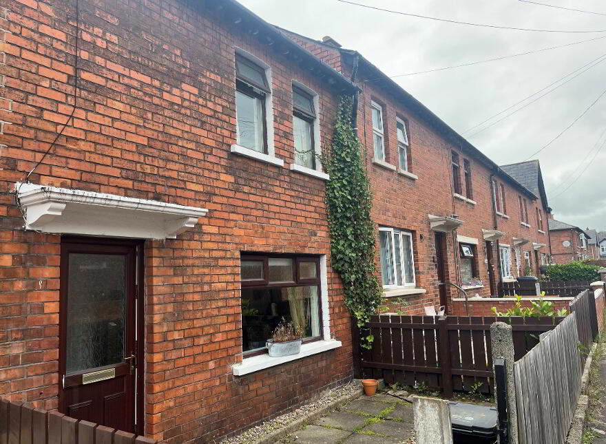 45 Whitehall Parade, Belfast, BT7 3GX