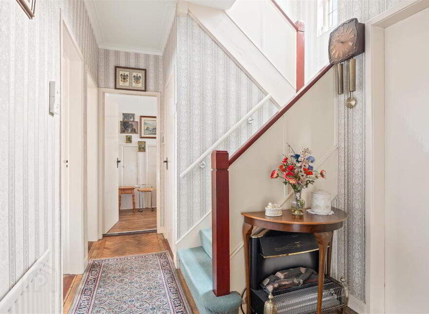 596 Saintfield Road, Carryduff, Belfast, BT8 8BL