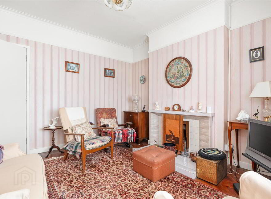 596 Saintfield Road, Carryduff, Belfast, BT8 8BL