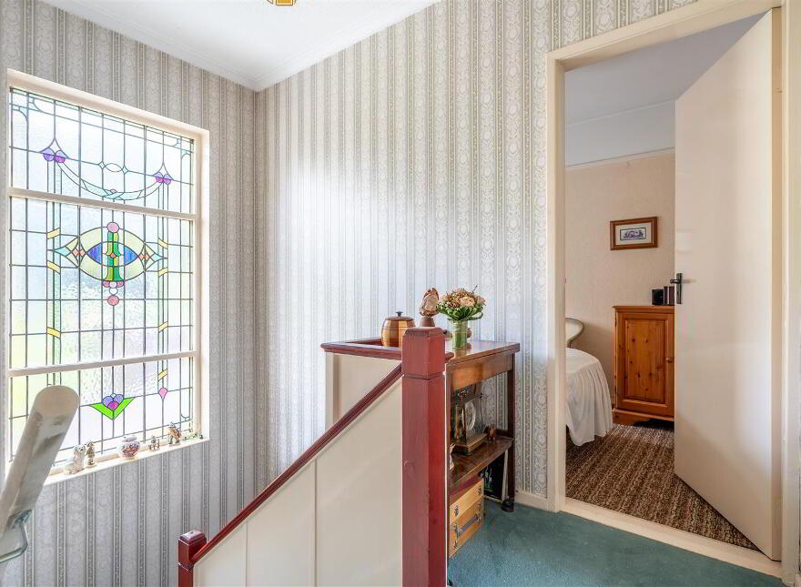 596 Saintfield Road, Carryduff, Belfast, BT8 8BL