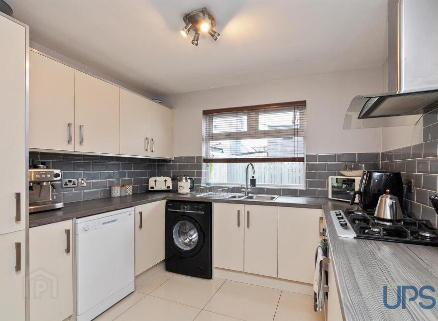 63 Sunnyhill Park, Upper Dunmurry Lane, Belfast, BT17 0PY