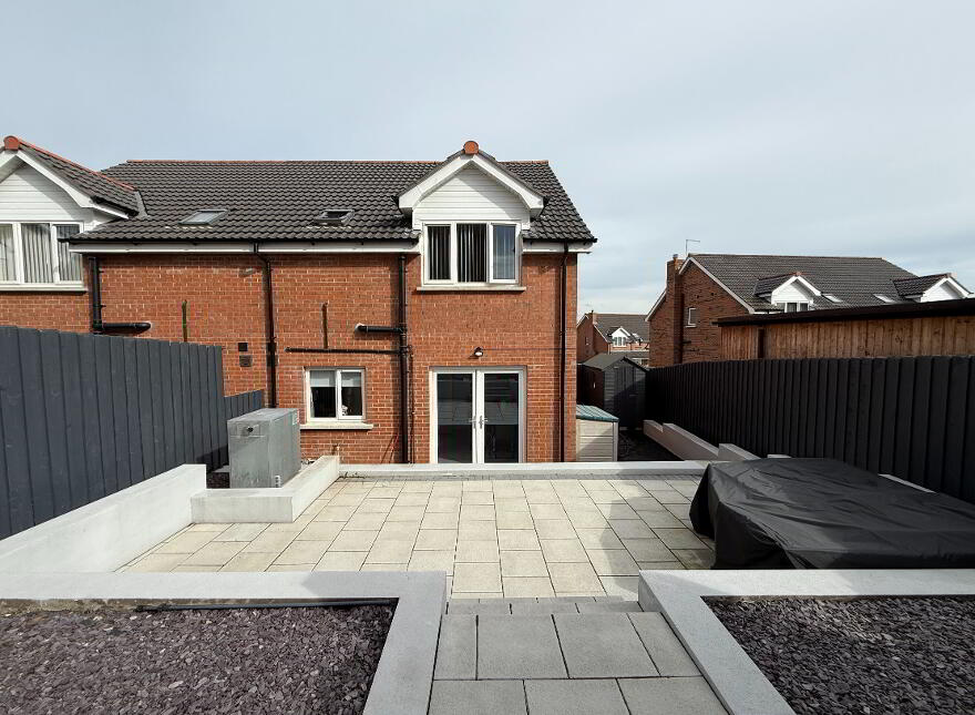 45 Castle Avenue, Randalstown, BT41 2EE