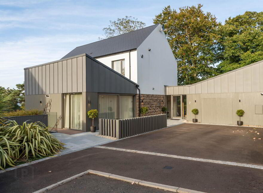 7 Twisel Brae Lane, Holywood, BT18 9GA